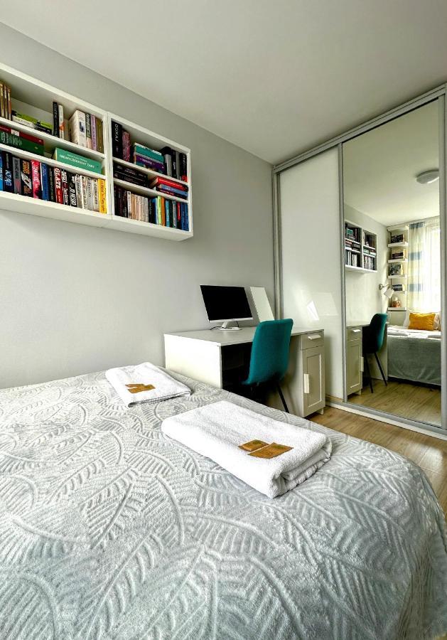 Lägenhet Concierge Miedzynarodowa Warszawa